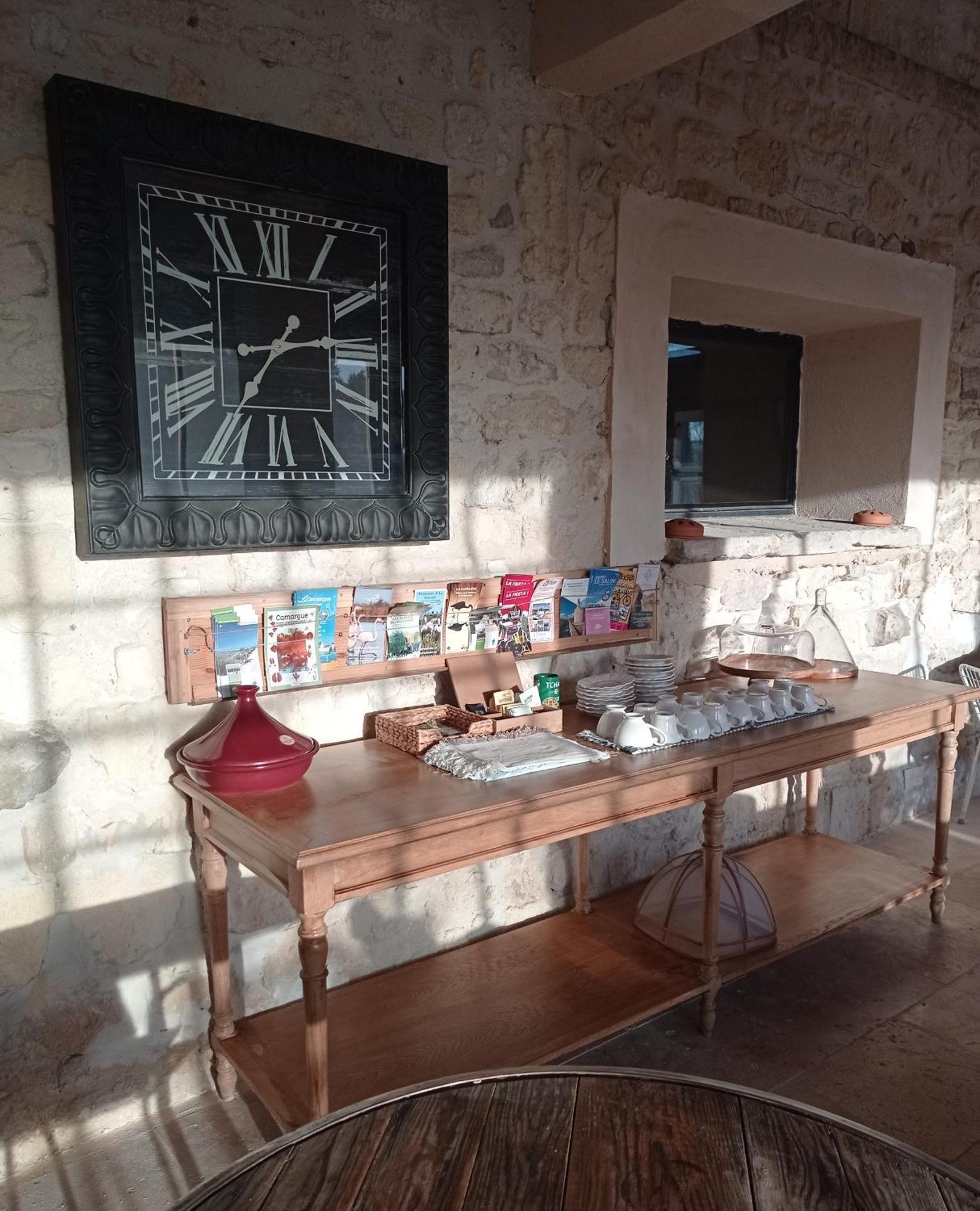 Le Mas Neuf 1752 Arles Bagian luar foto